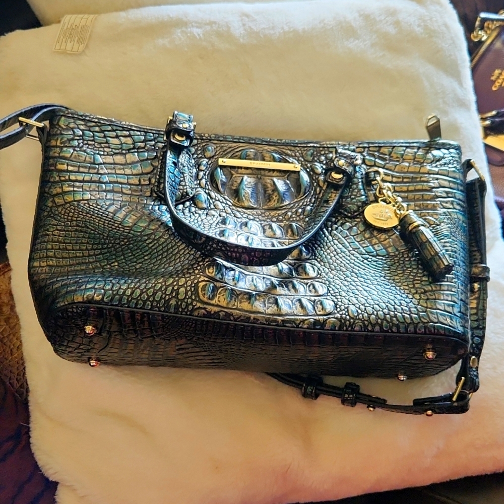 **BRAND NEW**